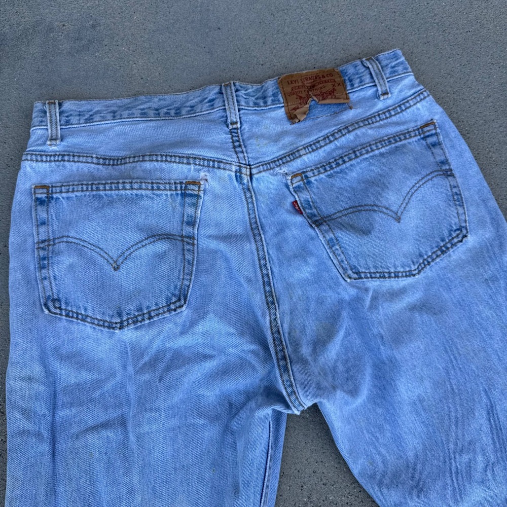 Vintage Levi's 501 Button Fly Light‎ Wash Straight Leg Made In USA Jeans 38x30